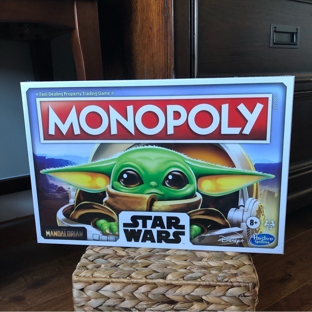 Monopoly: Star Wars: Mandalorian board game